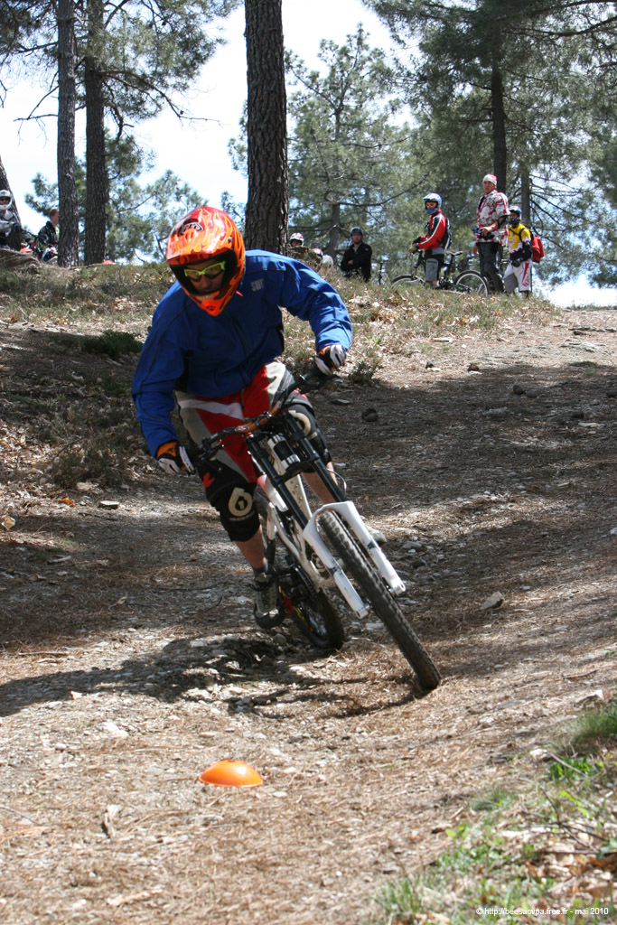 20100506h07
