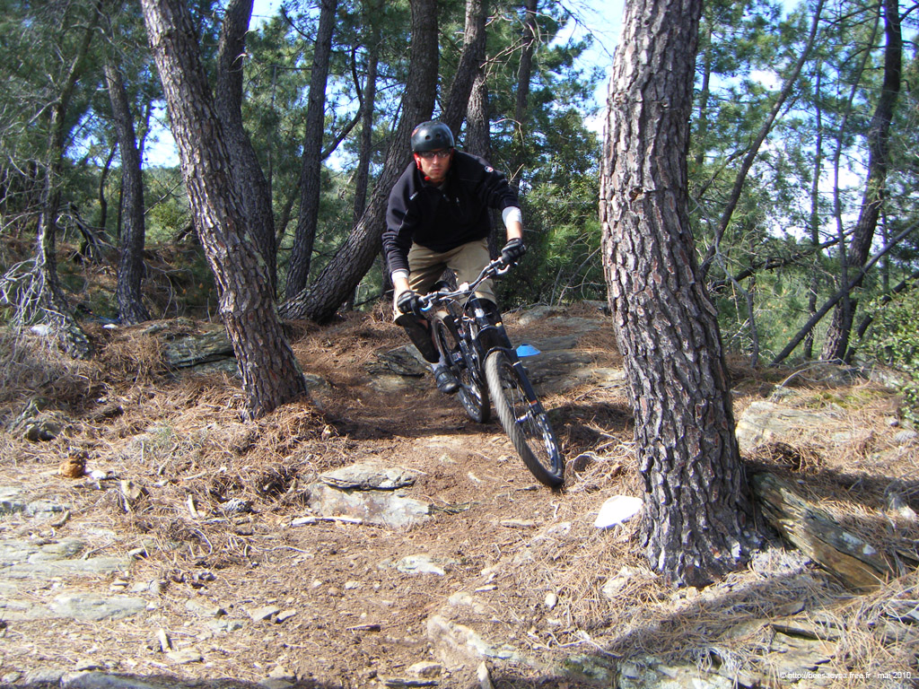 20100506j04