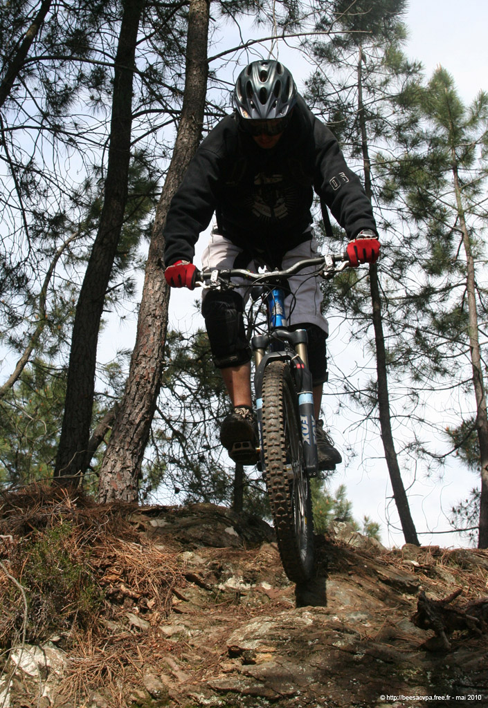 20100506j36