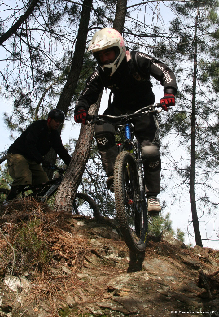 20100506j37