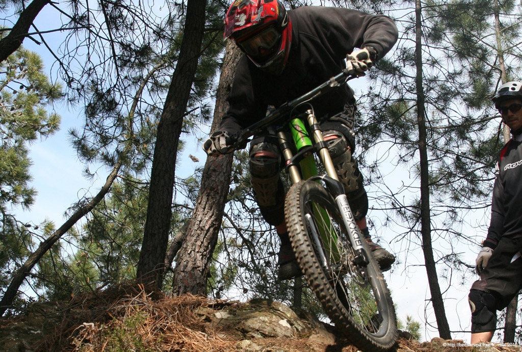 20100506j61