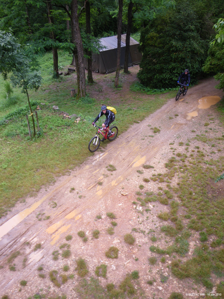 20100615_046
