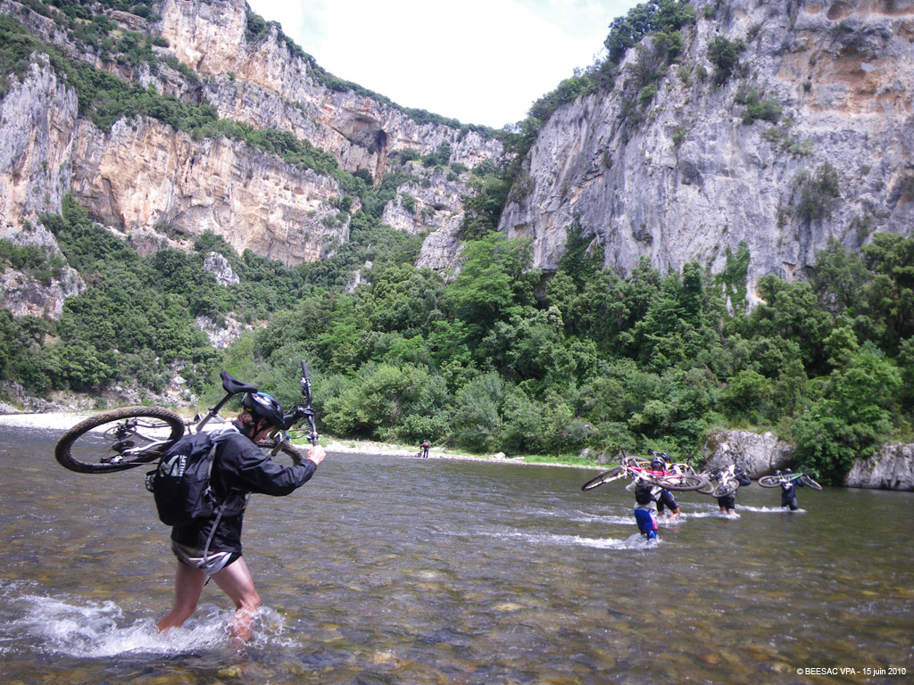 20100615_067