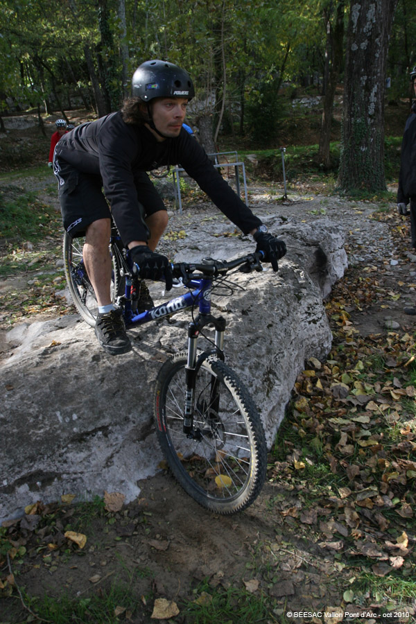 20101019tech075