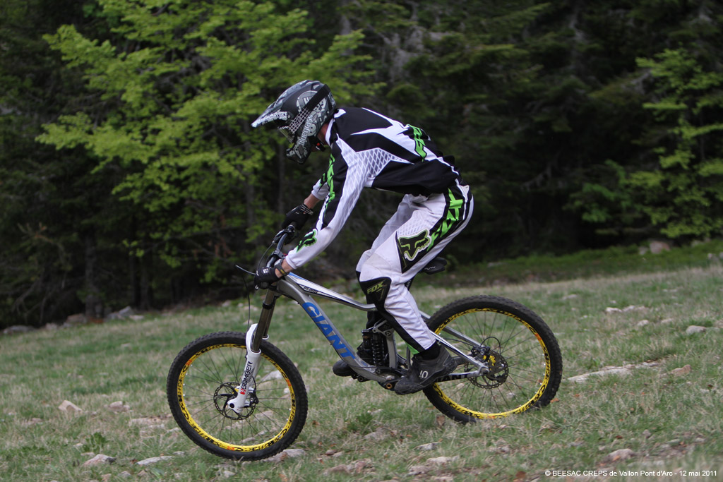 20110512_256